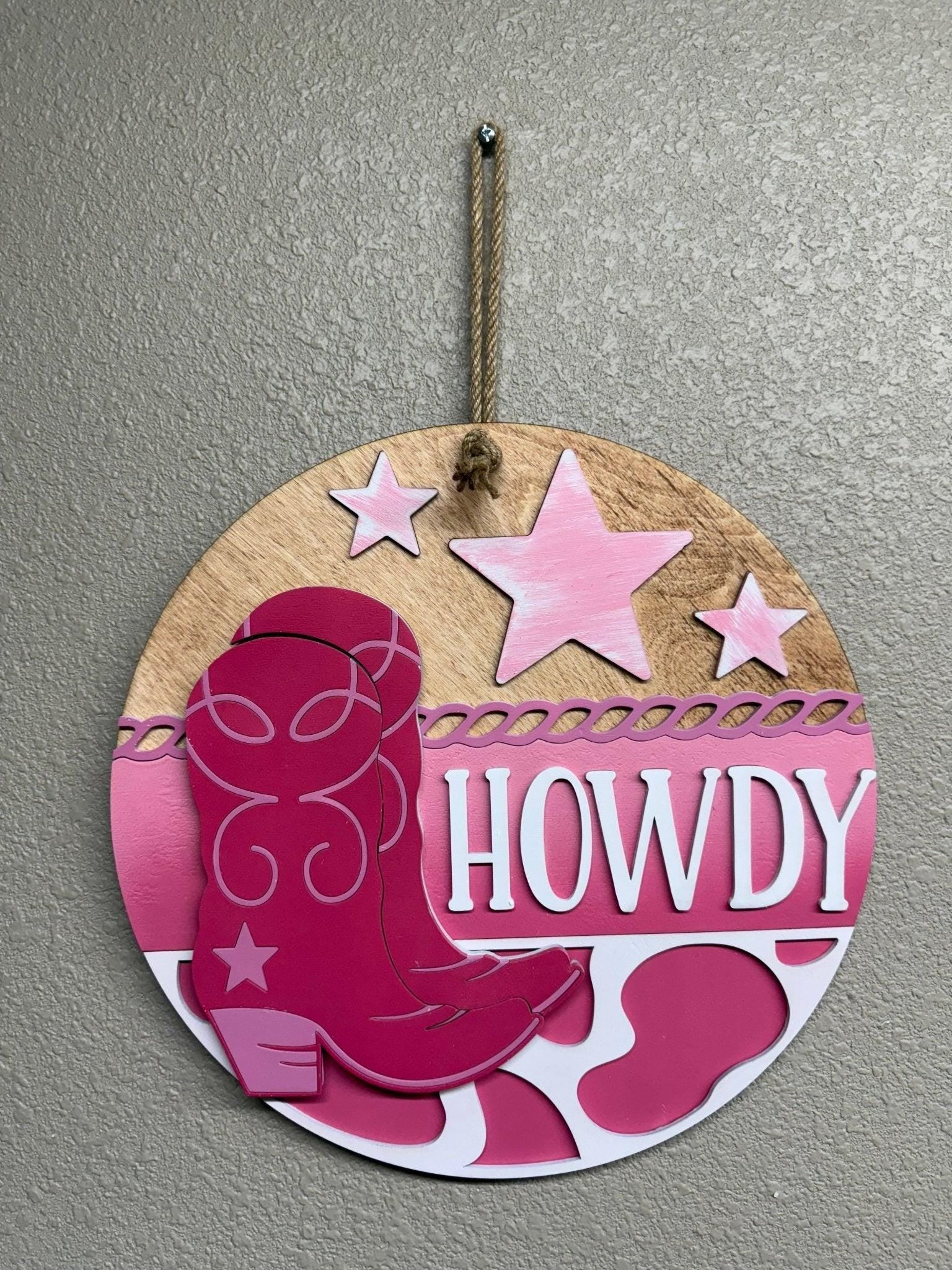 Pink Howdy Boots Wall Decor: Rustic Texas Farmhouse Art (13.5" X 13.5") - Nifty Decor & More