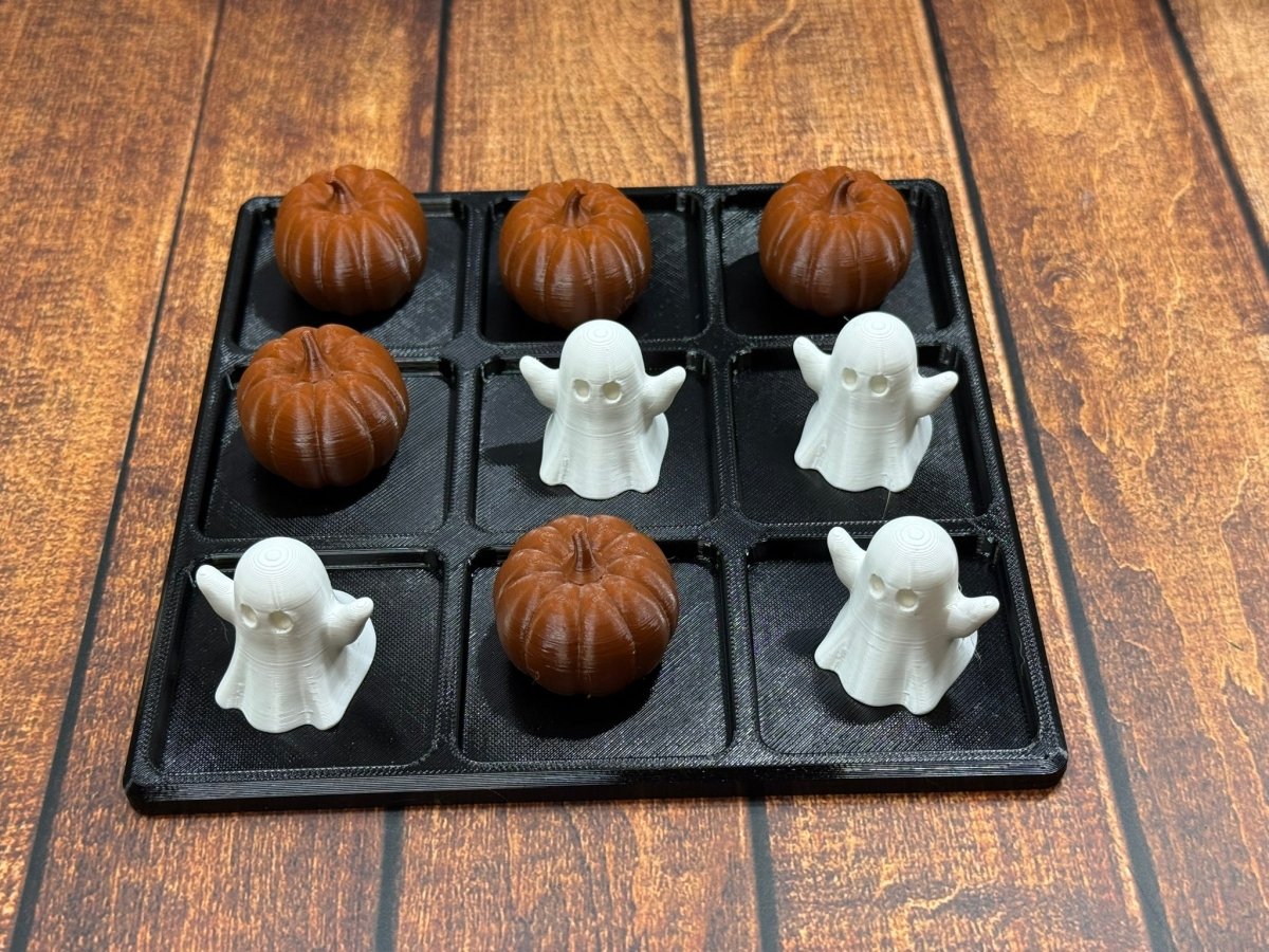 Pumpkin & Ghost Tik-Tac-Toe 3D Printed - Nifty Decor & More