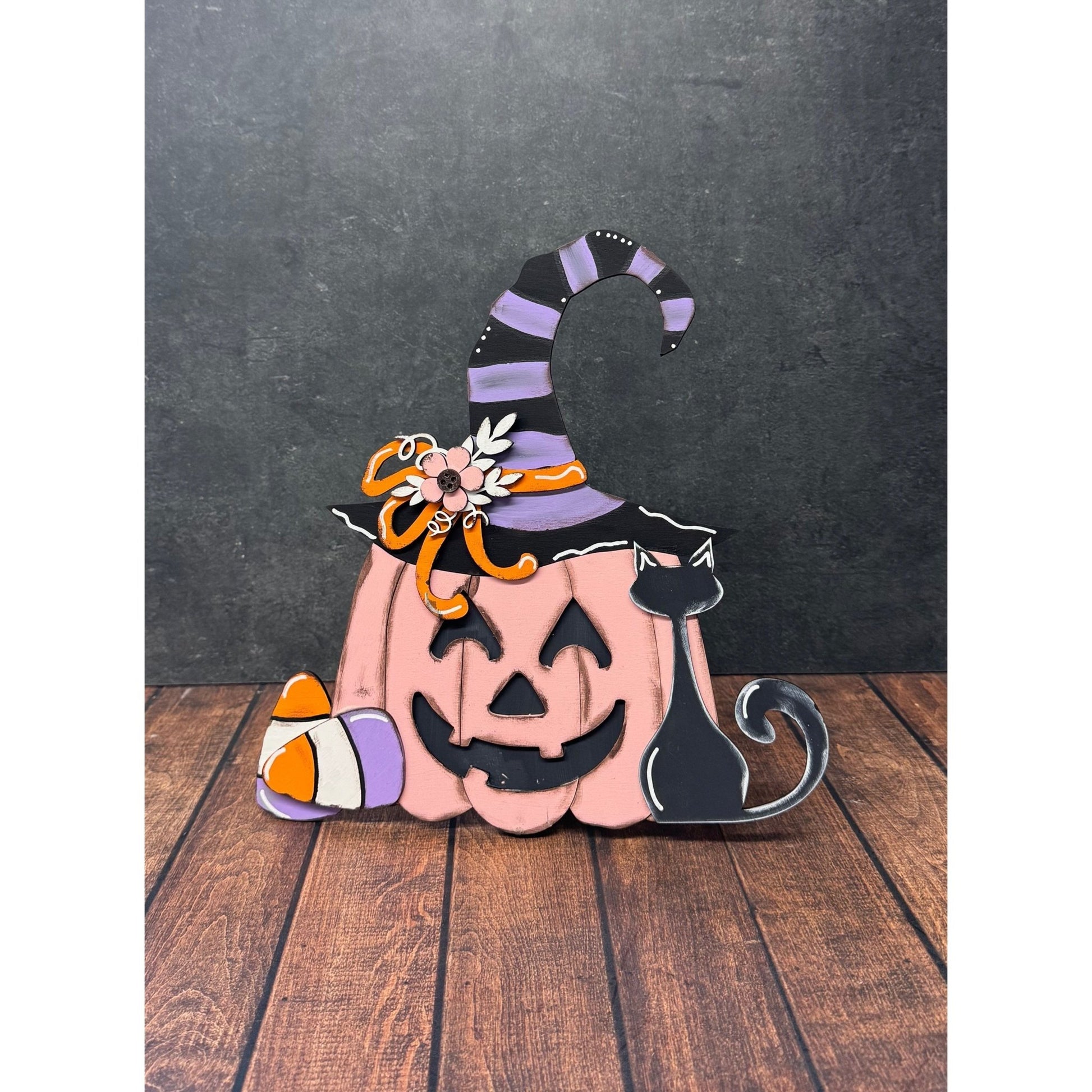 Pumpkin w/Witch Hat Pink