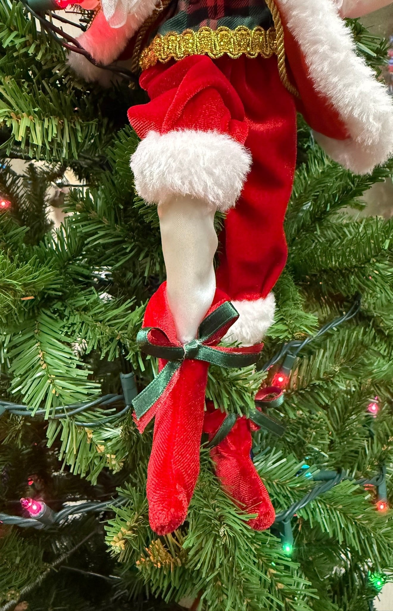 RAZ - 16" Christmas Music Elf, Posable Holiday Decor, Festive Elf with Plaid, Whimsical Christmas Decoration