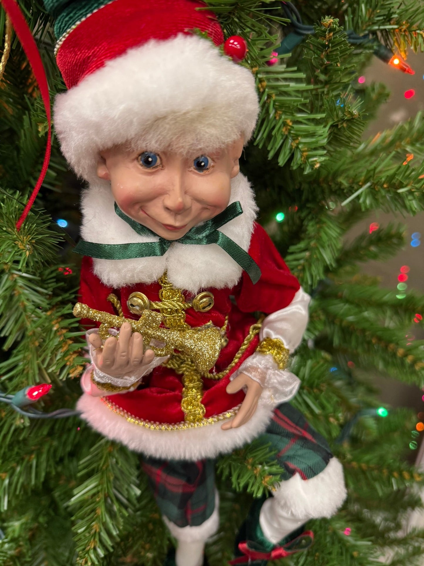 RAZ - 16" Christmas Music Elf, Posable Holiday Decor, Festive Elf with Plaid, Whimsical Christmas Decoration
