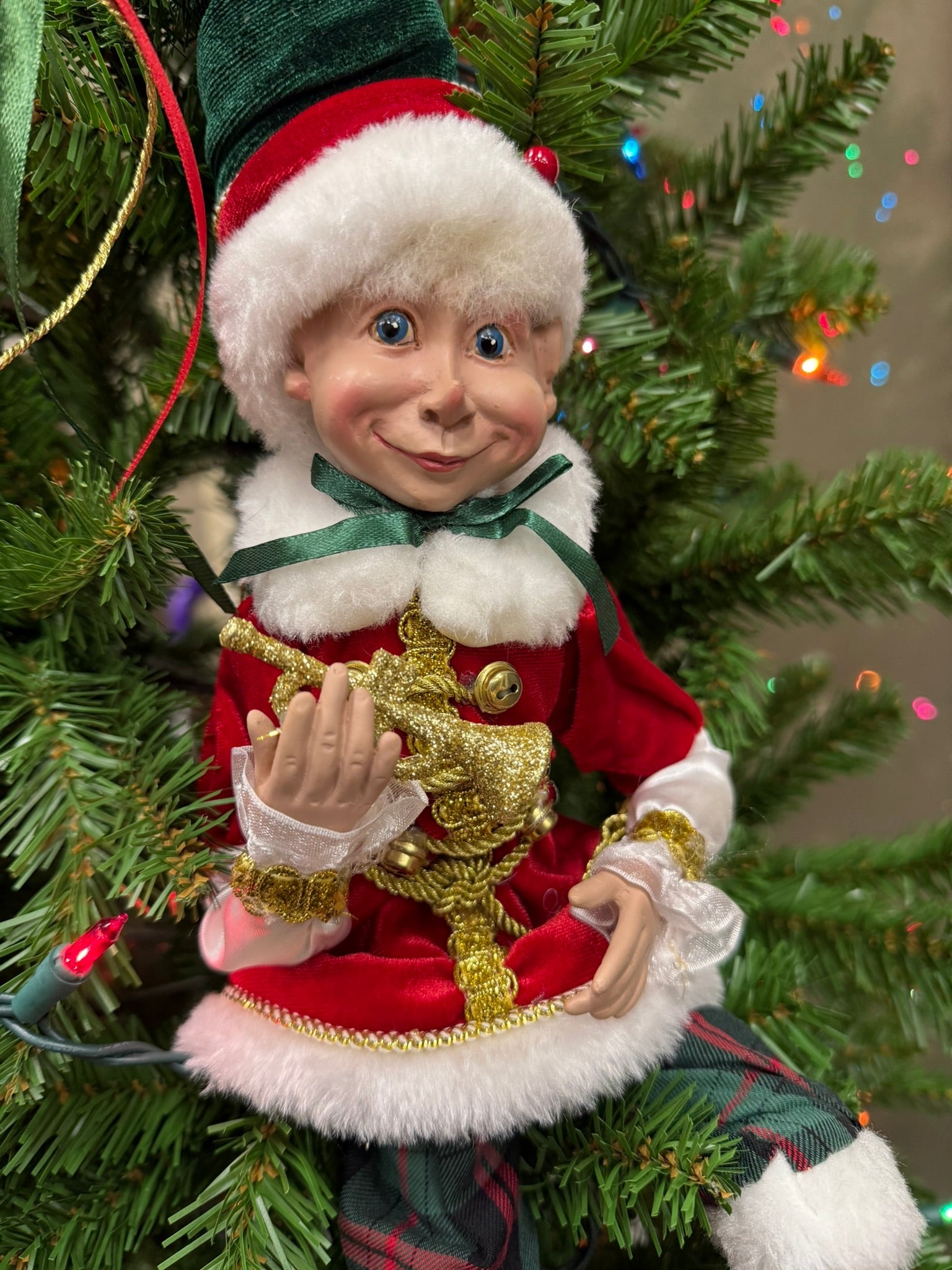 RAZ - 16" Christmas Music Elf, Posable Holiday Decor, Festive Elf with Plaid, Whimsical Christmas Decoration