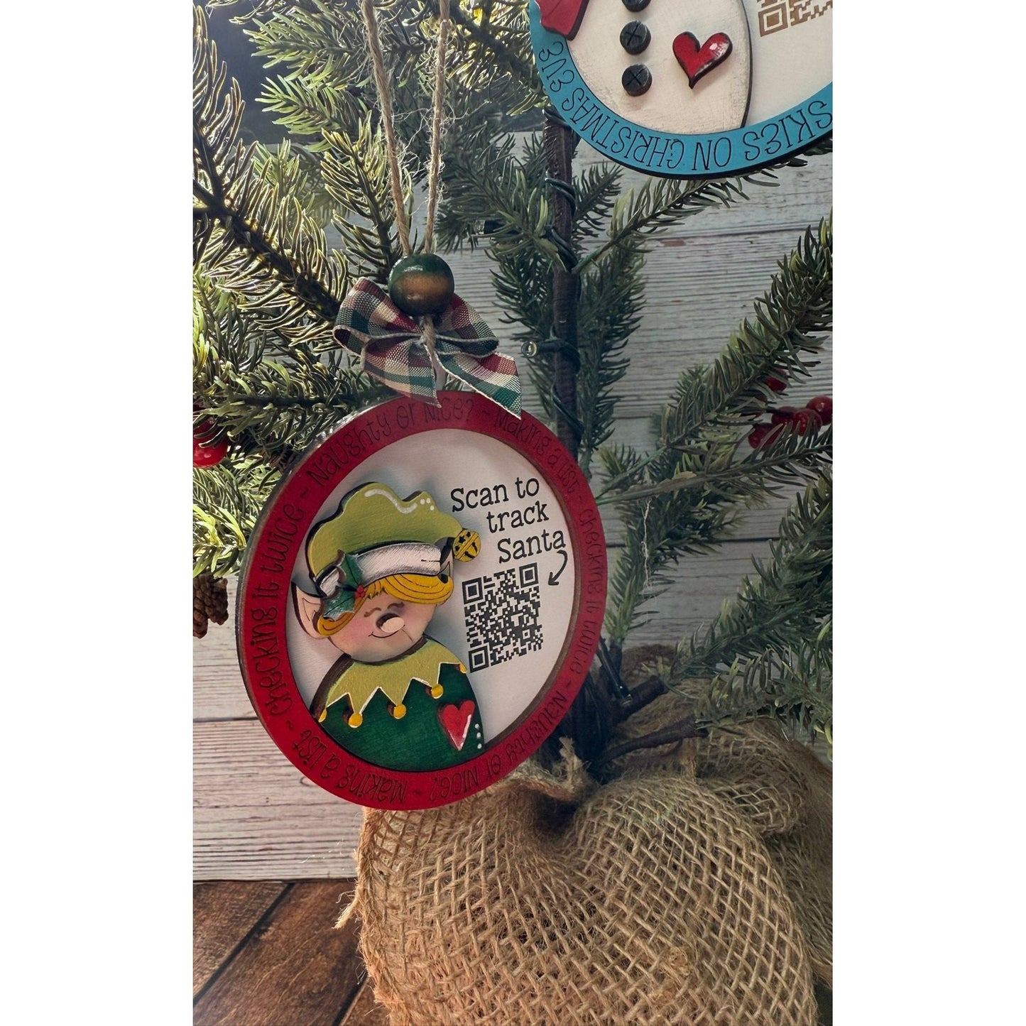 Santa Tracker Christmas Ornaments - Nifty Decor & More