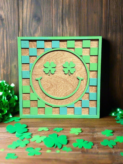 Smiley Face Checker Hanger - Nifty Decor & More