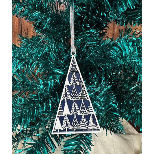 Snowflake Christmas Tree Ornaments - Nifty Decor & More