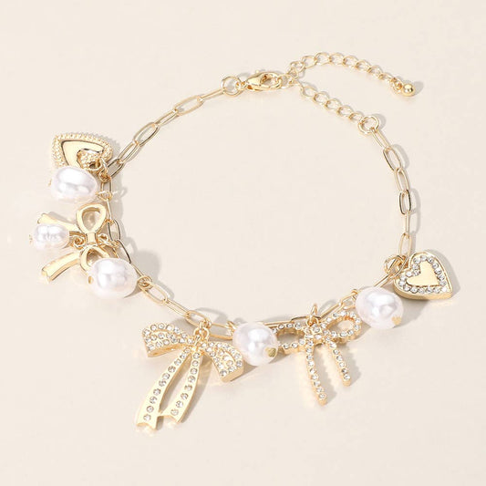 Stone Paved Bow Heart Pearl Charm Bracelet, Elegant Station Chain Jewelry for Everyday Wear, Perfect Gift for Her