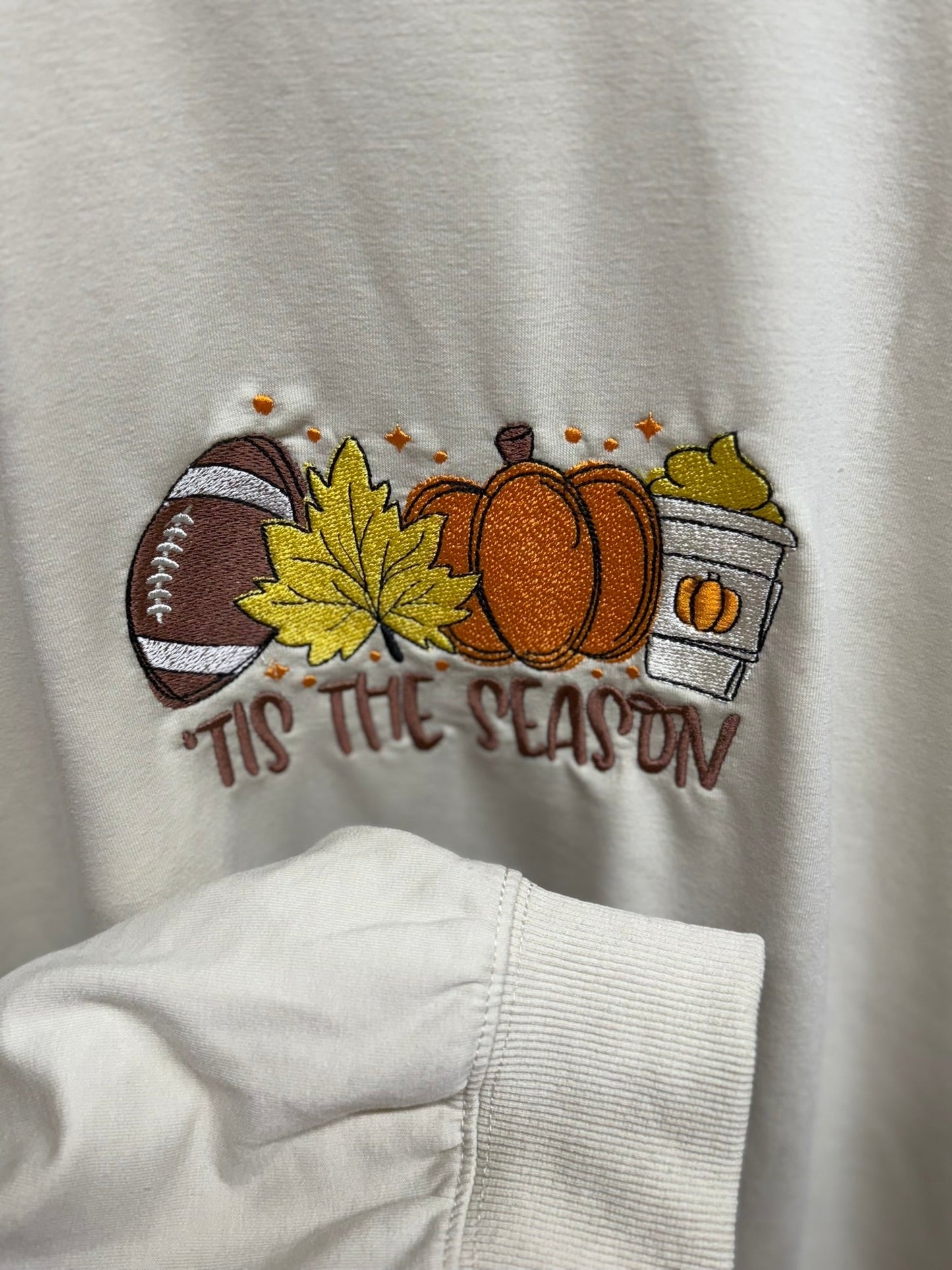 Tis The Season Sweatshirt - Nifty Decor & More