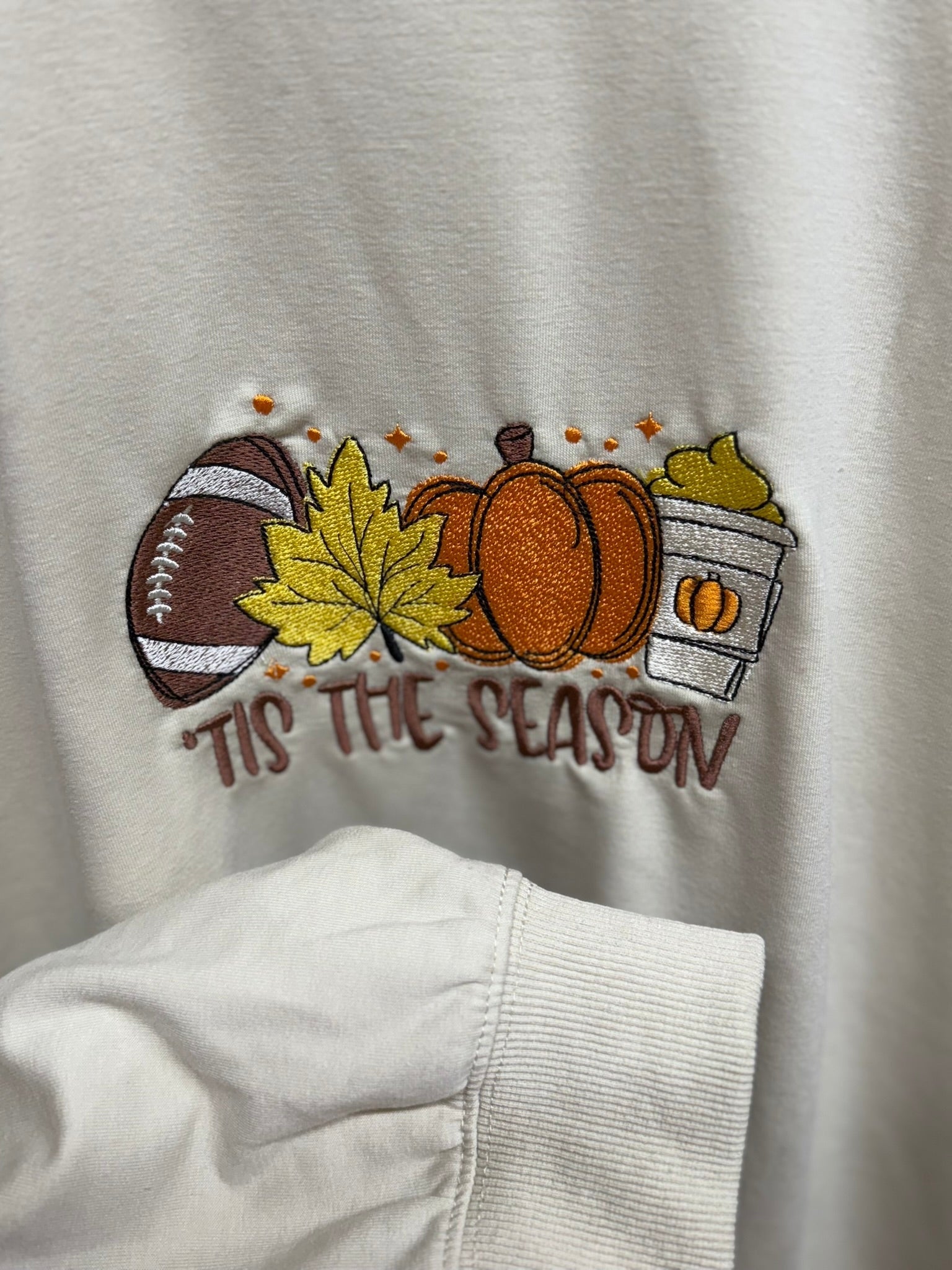 Tis The Season Sweatshirt - Nifty Decor & More