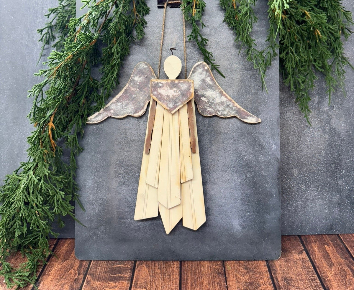 Wainscot Angel Hanger - Nifty Decor & More