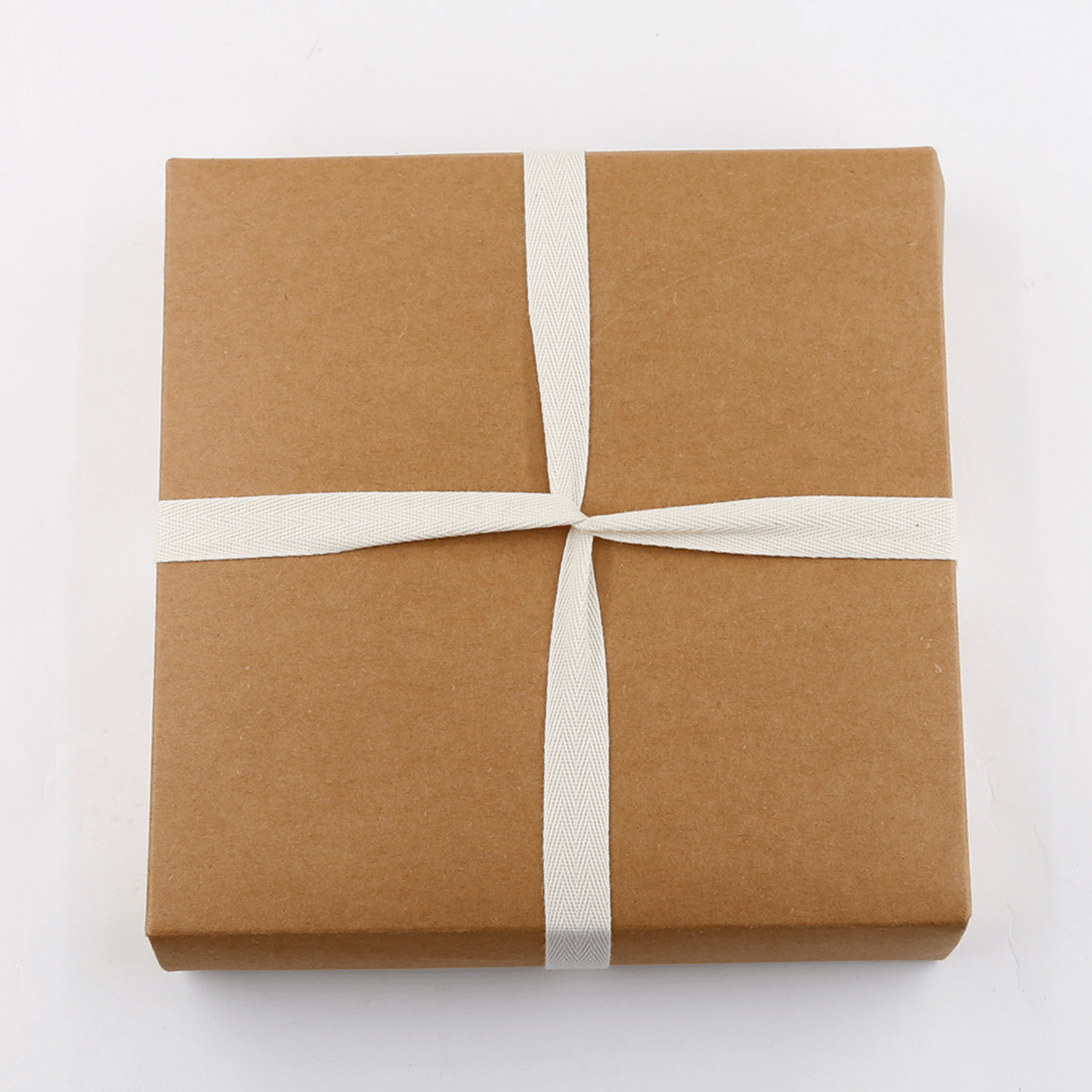Welcome Baby Gift Box - Charming 6 - Piece Set for Newborns - Nifty Decor & More