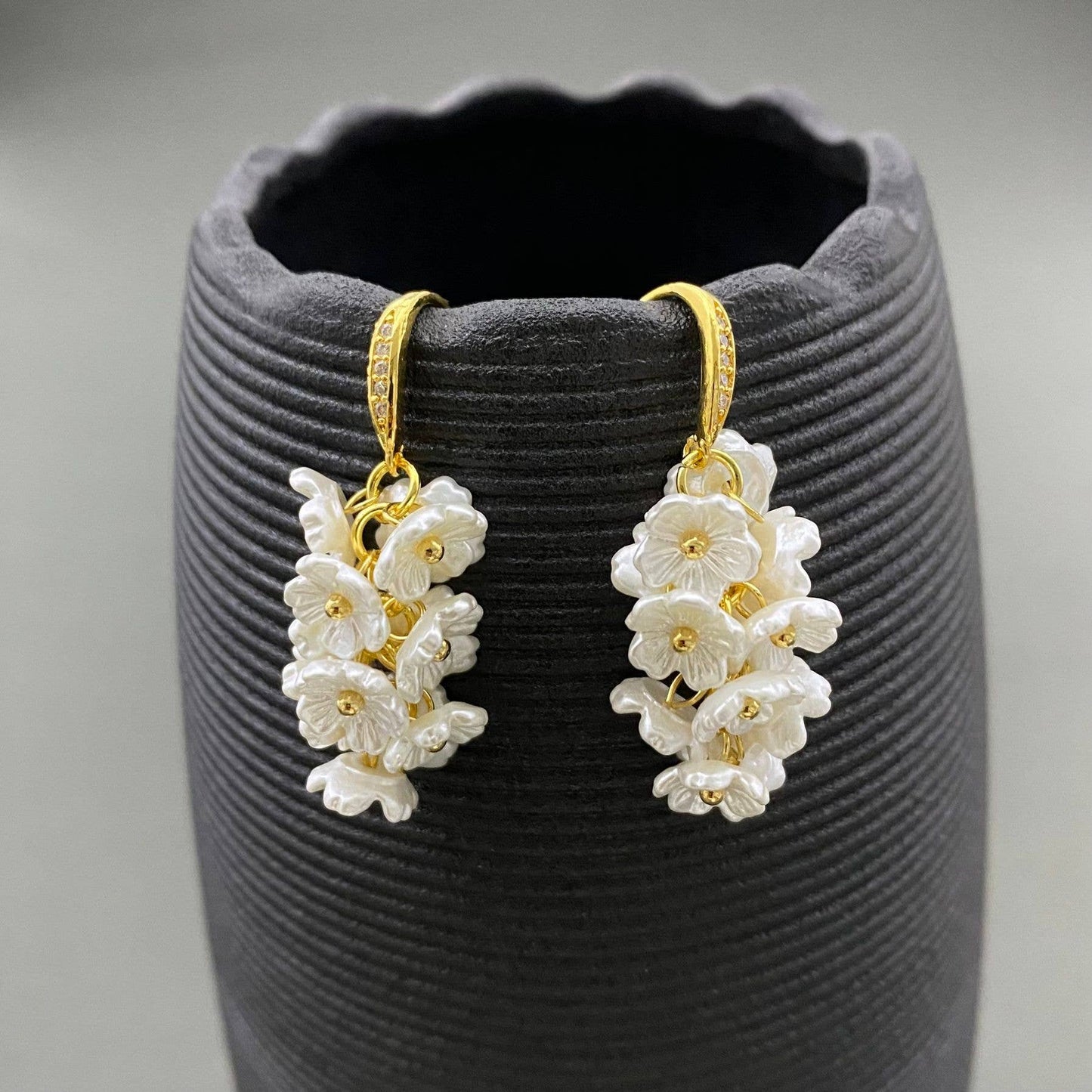 White Flower Fringe Earrings - Nifty Decor & More