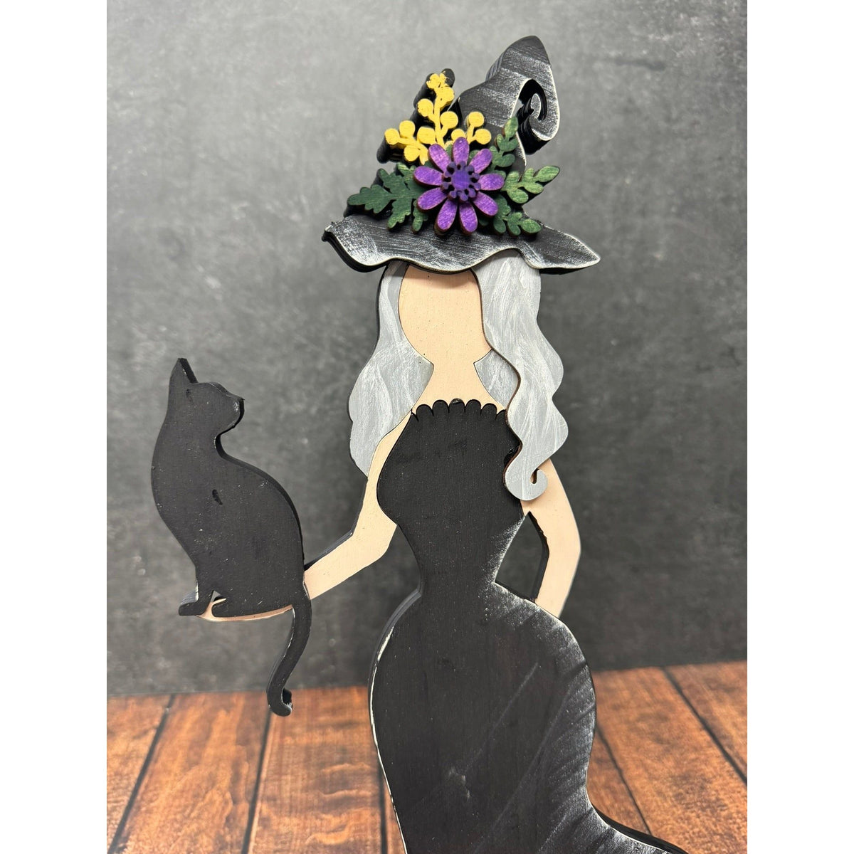 Witch and Cat - Nifty Decor & More